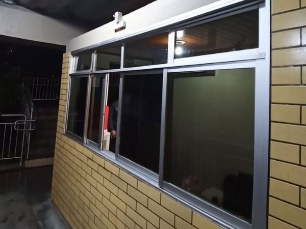 Película de Proteção Sisofilme Riachão Nova Iguaçu Película de Proteção para Janelas estilo Insulfilm em Riachão Nova Iguaçu