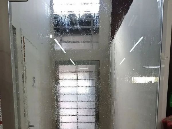 Película de Proteção Sisofilme Jardim Iguaçu Nova Iguaçu Película de Proteção para Janelas estilo Insulfilm em Jardim Iguaçu Nova Iguaçu
